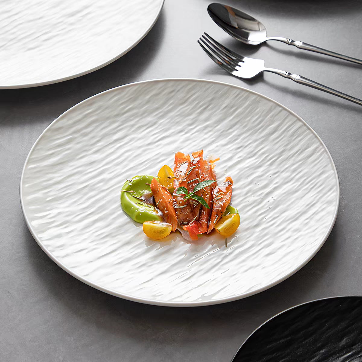 Matte Rock-Textured Ceramic Tableware