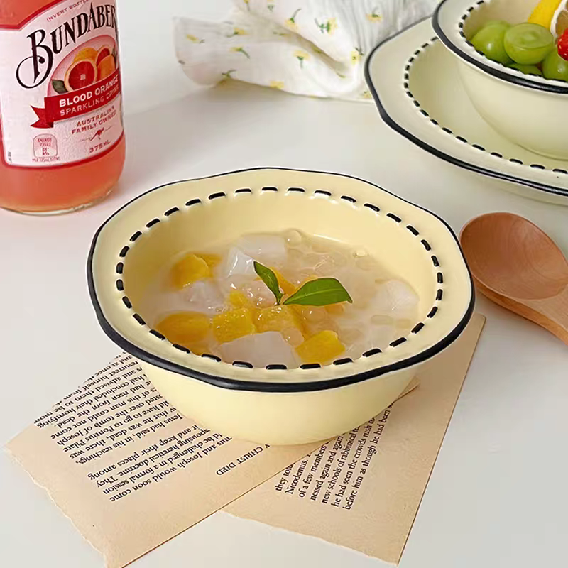 Macaron Color Anime Style Tableware