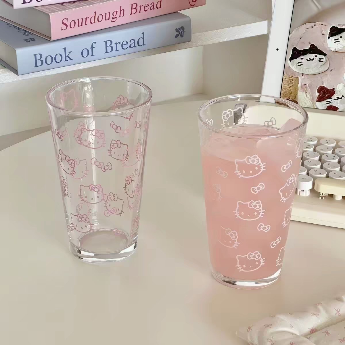 🐱 Hello Kitty Cherry Blossom Glass Cup