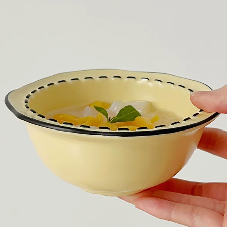 🖊️ Comic Stitch Rim Ceramic Tableware Set – Cream