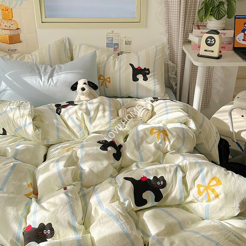🐶 Cream Stripe Cat Washed Cotton Duvet Cover Set