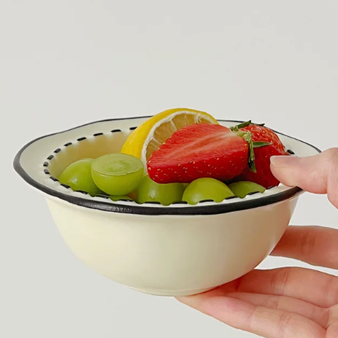 🖊️ Comic Stitch Rim Ceramic Tableware Set – Cream