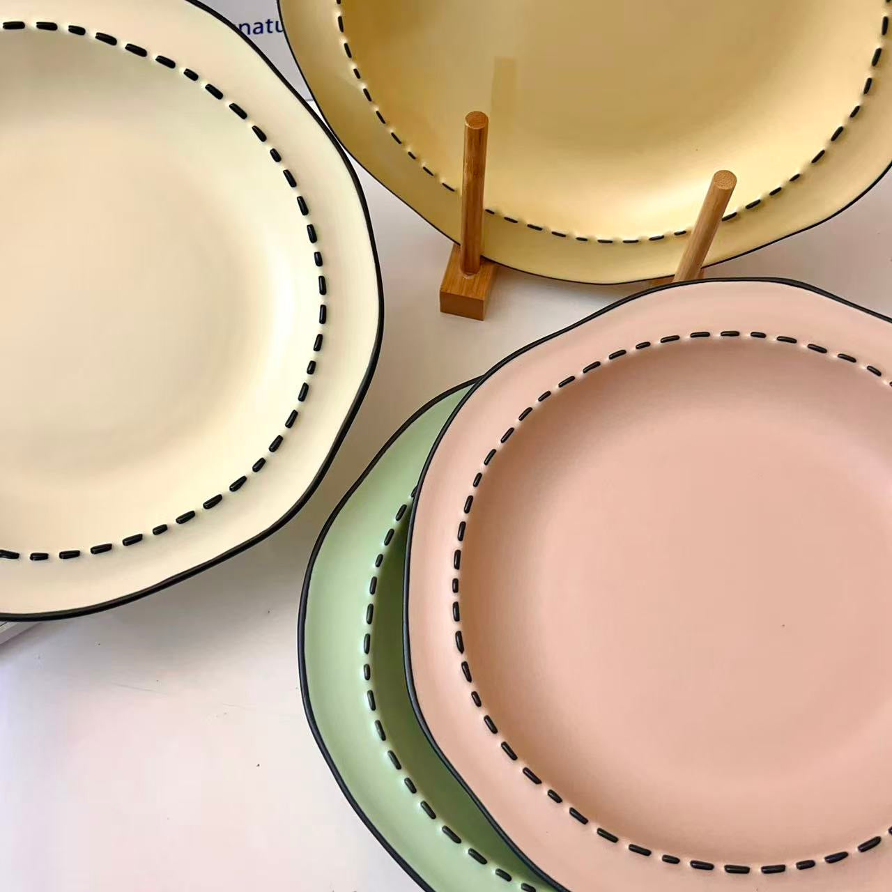 Macaron Color Anime Style Tableware