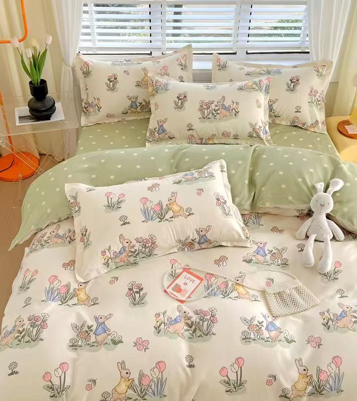 Peter Rabbit’s Garden Bedding Set | 100% Cotton Soft Touch · Double Size (4-Piece Set)