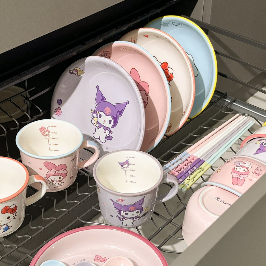 Sanrio Friends 16-Piece Full Collection Set