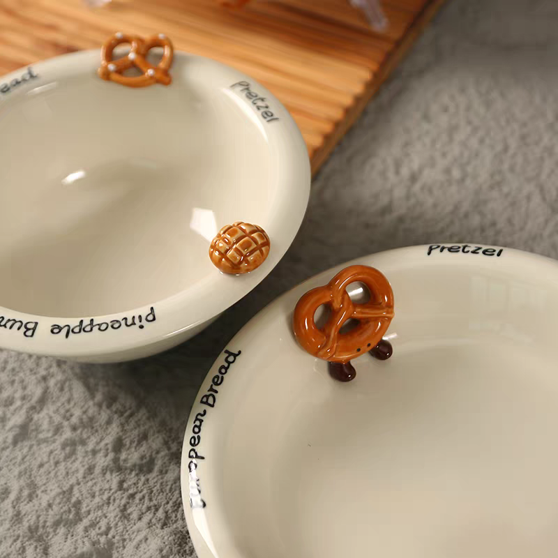 🥐 Croissant Relief Ceramic Collection