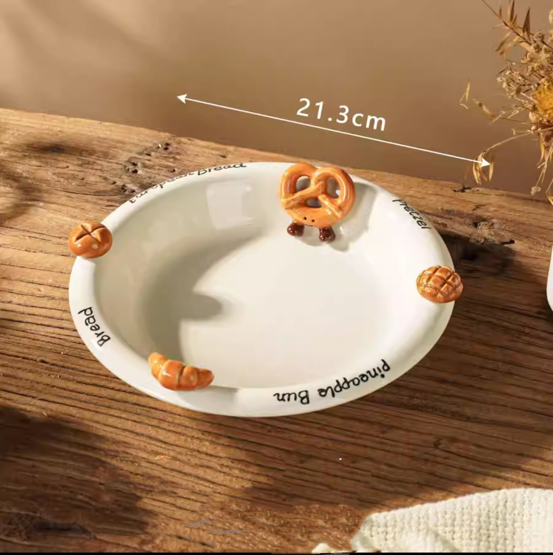 🥐 Croissant Relief Ceramic Collection