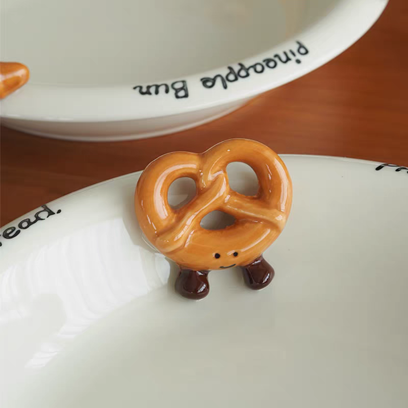 🥨 Croissant & Bakery 3D Ceramic Tableware Set