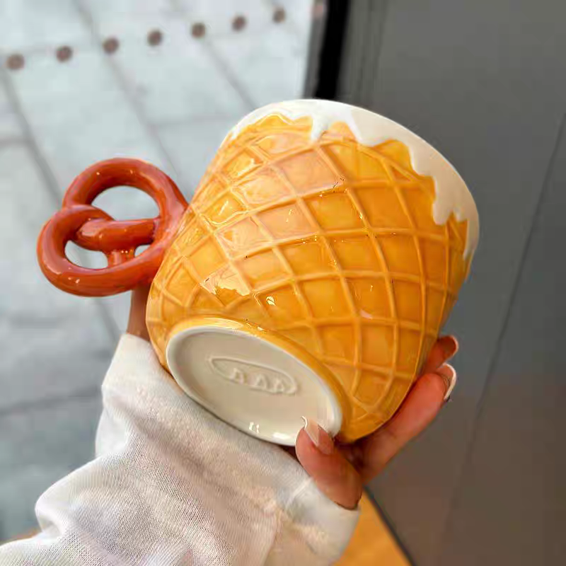 🍞 甜皮浮雕陶瓷马克杯套装
