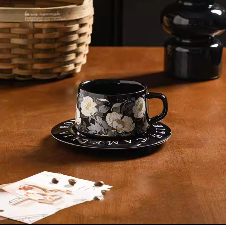 🌺 Camellia Bloom Ceramic Mug Set