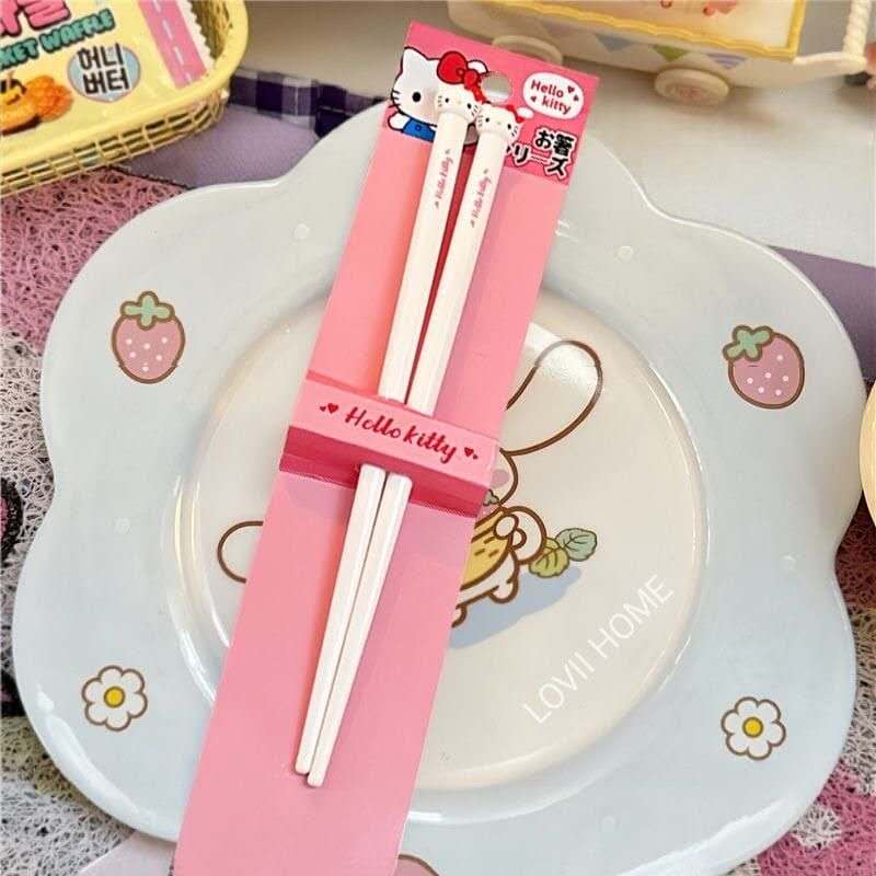 三丽鸥可爱卡通筷子 | Hello Kitty · 美乐蒂 · 酷洛米 · 玉桂狗